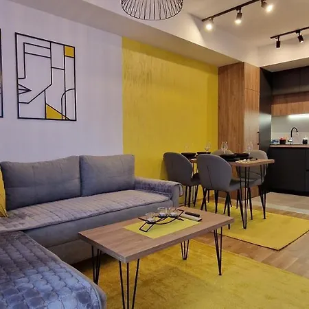 Exclusive & Modern Апартаменти *