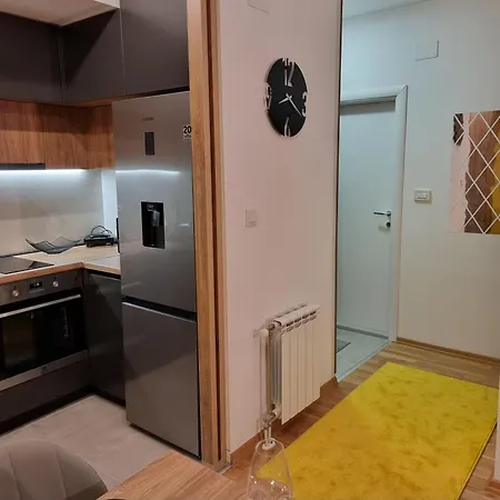 Exclusive & Modern Апартаменти Скоп'є