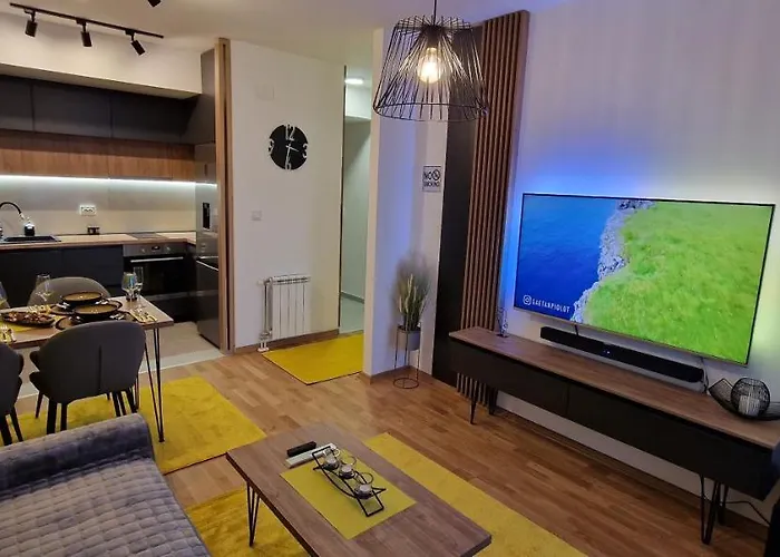 Exclusive & Modern Апартаменти