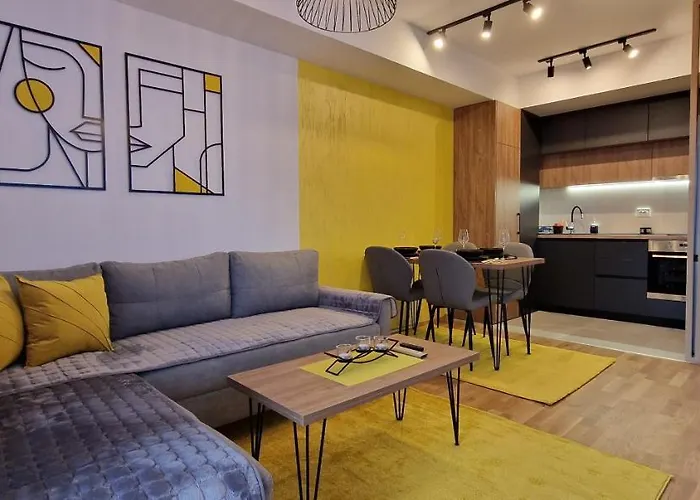 Exclusive & Modern Апартаменти *