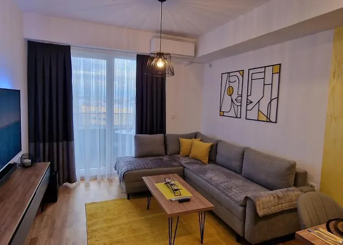 Exclusive & Modern Апартаменти *