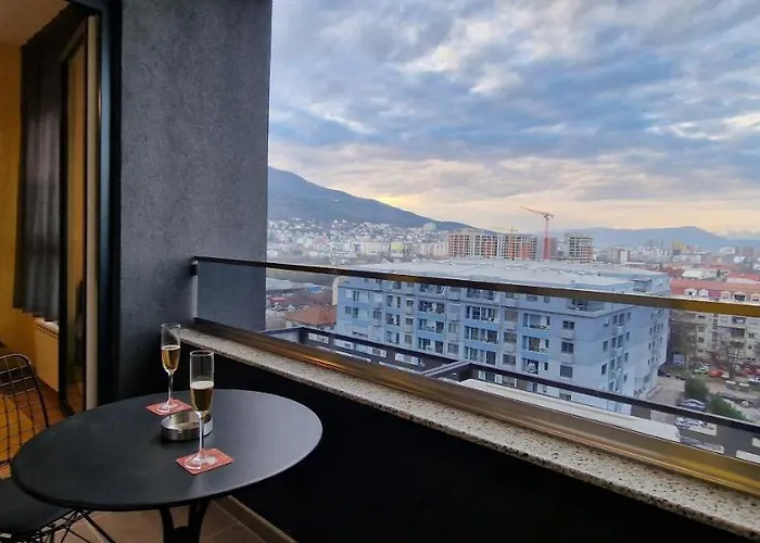 Exclusive & Modern Апартаменти