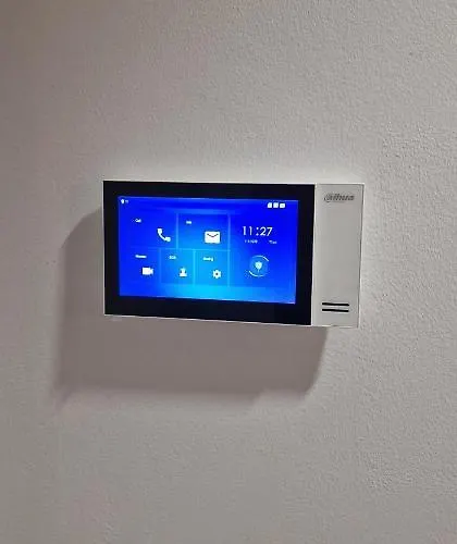 Exclusive & Modern Апартаменти *