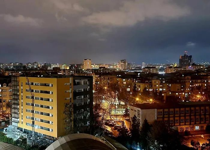 Exclusive & Modern Апартаменти *