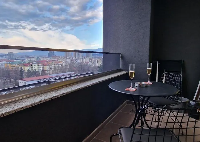 Exclusive & Modern *